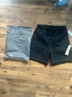 ESSENTIALS Men’s Black Athletic Fleece Drawstring Shorts